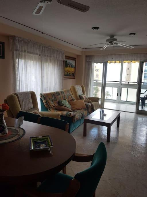 Levante Front Al Mar, Inmejorable Ubicacion Apartamento